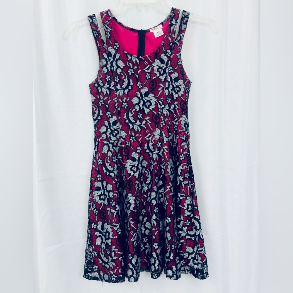 COUTURE Girls Formal Dress Black Lace Overlay Pink Dress Size Large/12 Pre-Loved